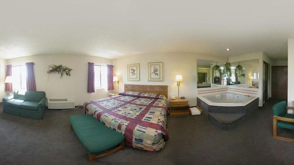 Rodeway Inn Coopersville Extérieur photo