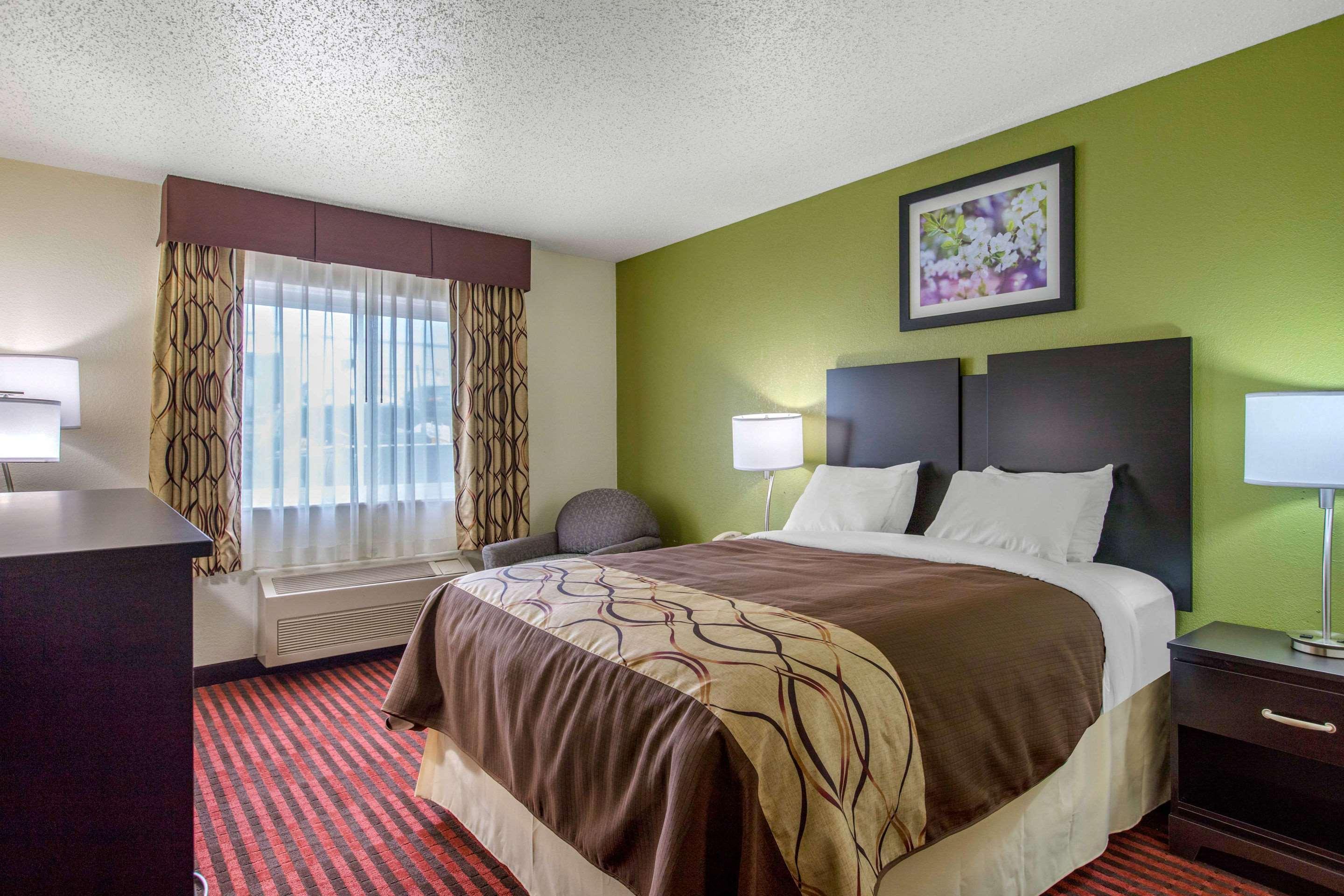 Rodeway Inn Coopersville Extérieur photo