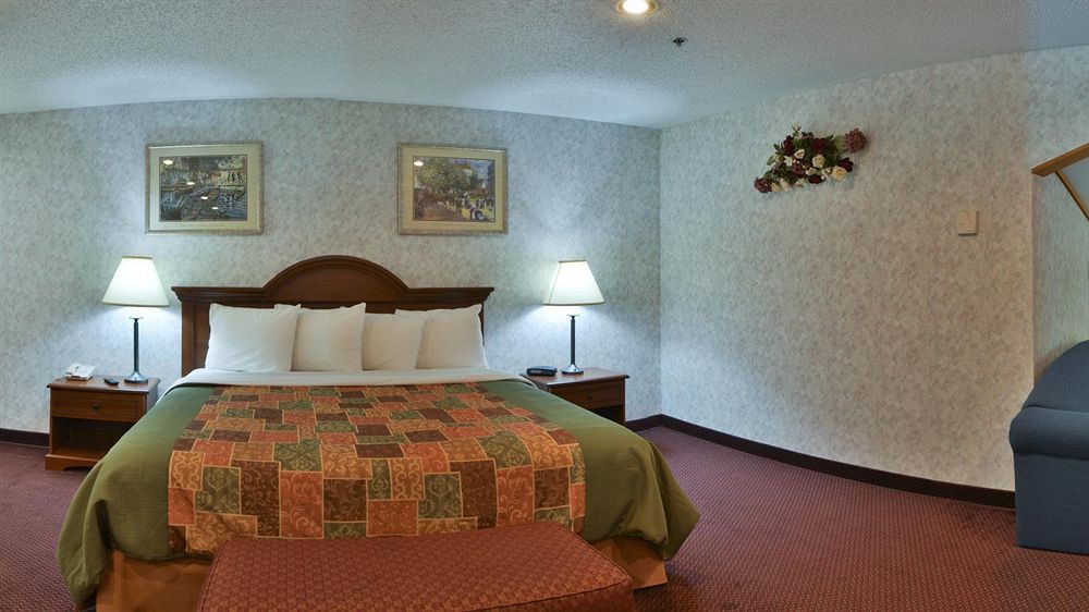 Rodeway Inn Coopersville Extérieur photo